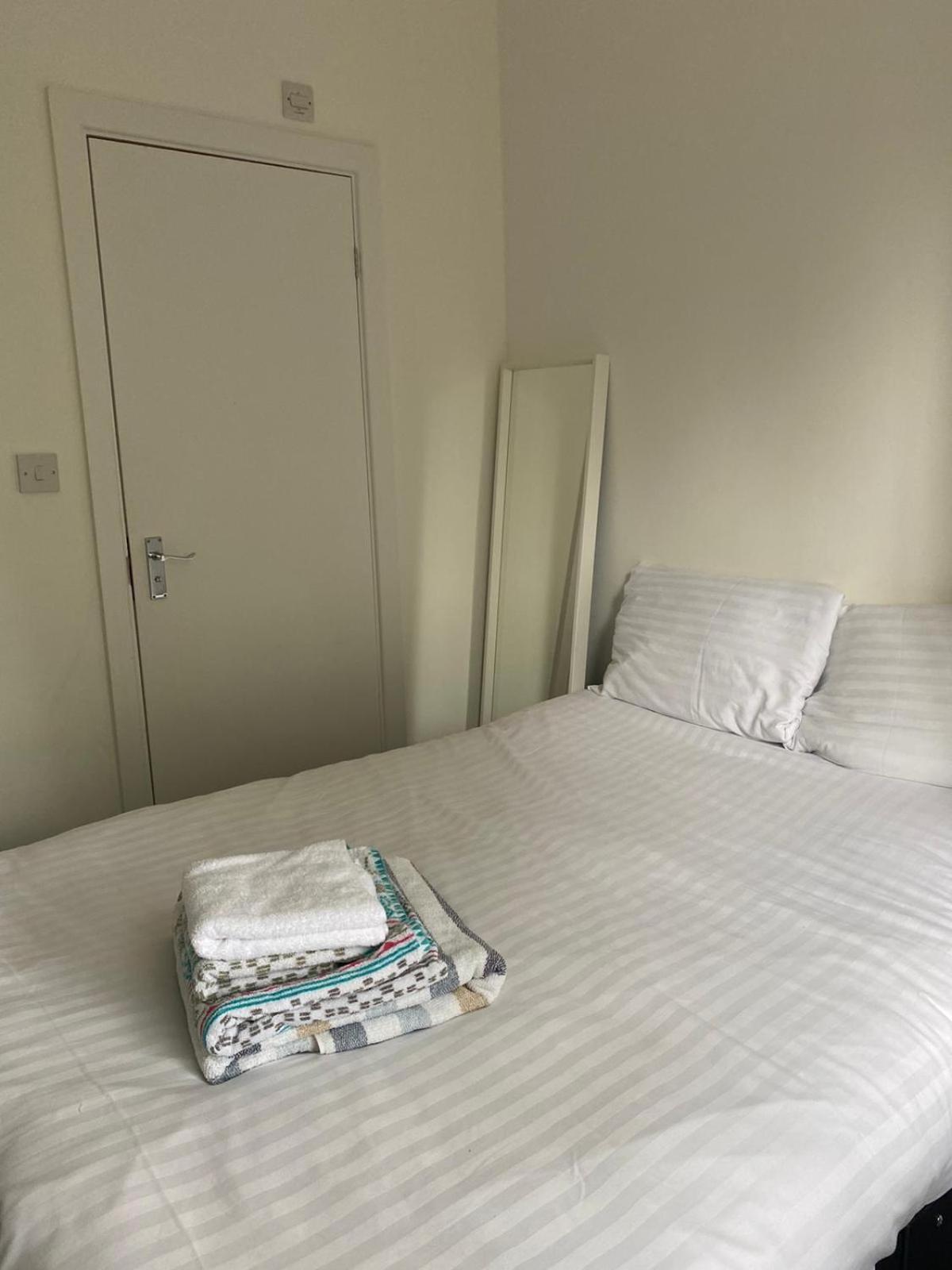 Waylen Street Suites Reading Quarto foto